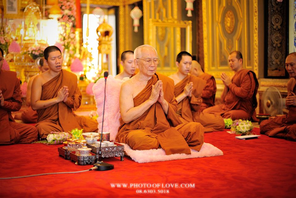 ถ่ายภาพงานบวช วัดราชบพิธ ถ่ายภาพงานบวช วัดราชบพิธ