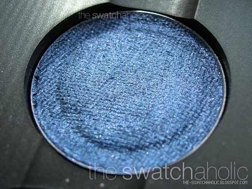 pressed_pigments_bell-bottom-blue_s.jpg