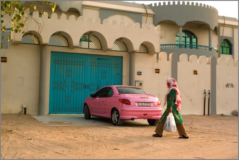 девушки и женщины в фотографиях со всего мира