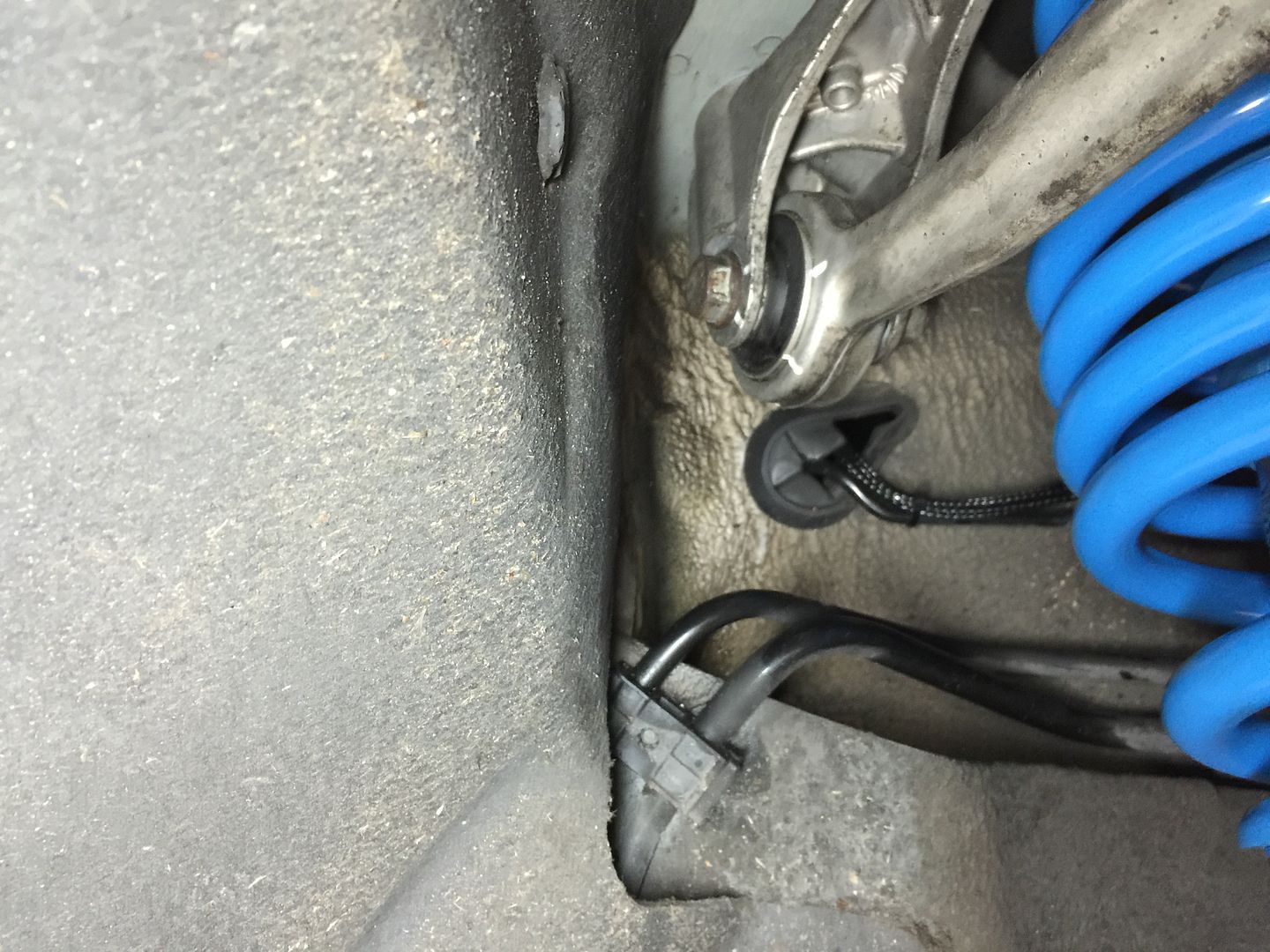 Has anyone installed Bilstein B16 Ride Control coilovers themselves?